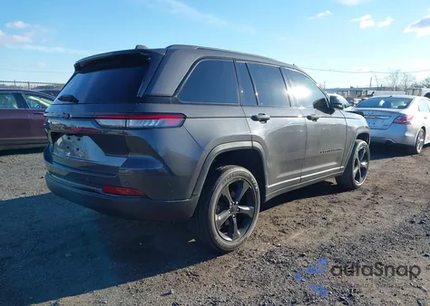 2023 Jeep Grand Cherokee Altitude 4X4 из США, поврежденный, VIN 1C4RJHAG5P8765635